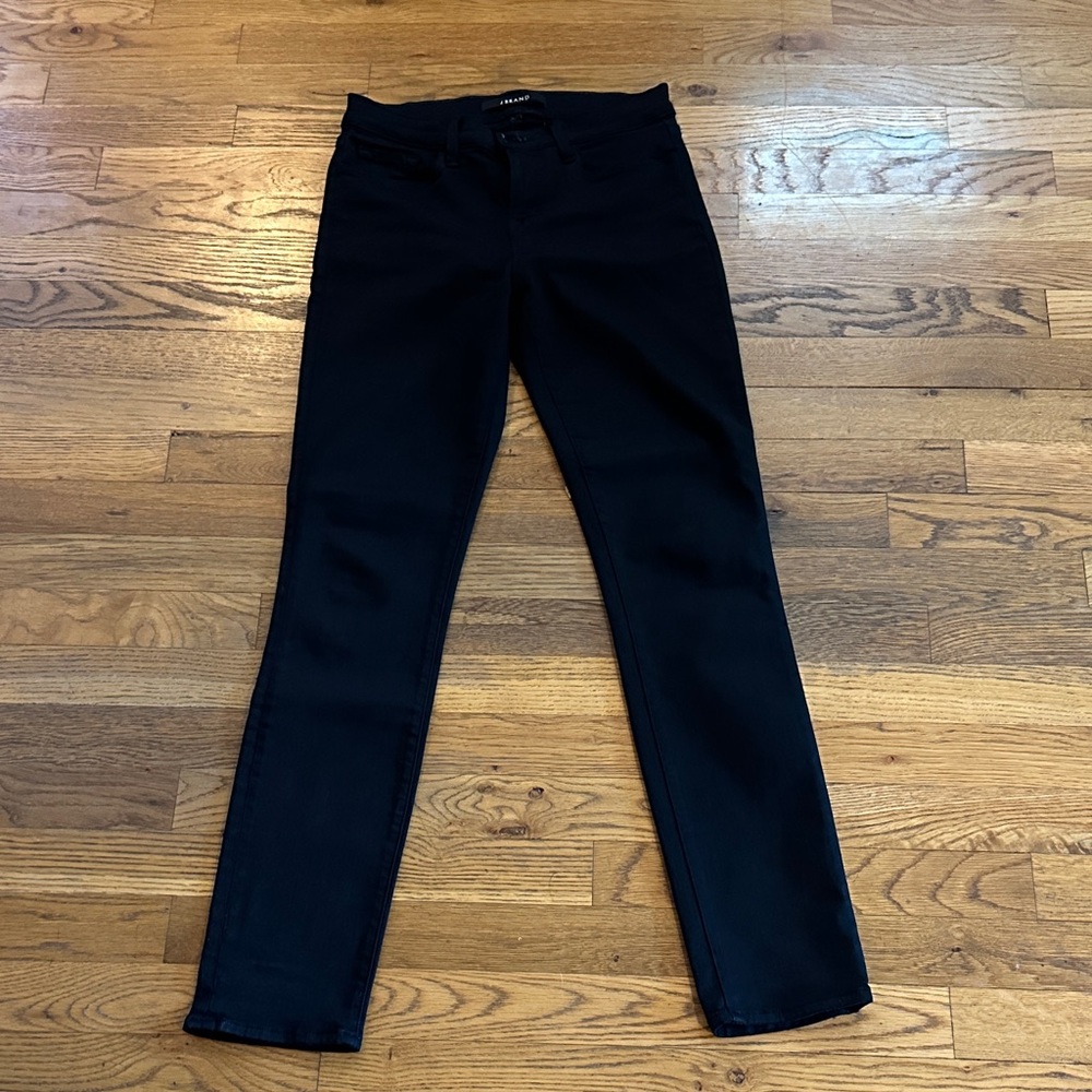 J Brand 811 Black Skinny Leg Jeans